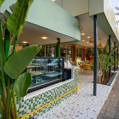 Citrus Plaza Hotel 4*