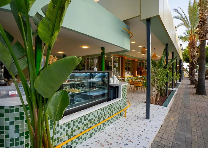 Citrus Plaza Hotel 4*