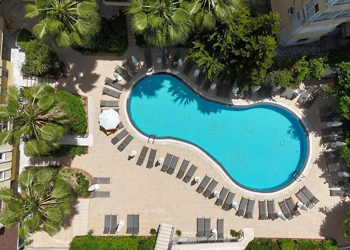 Hotel Citrus Plaza 4*